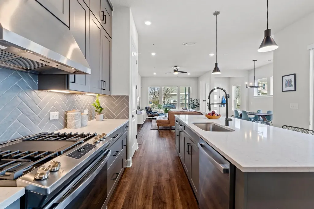3915 Tilley Street Austin TX 78723