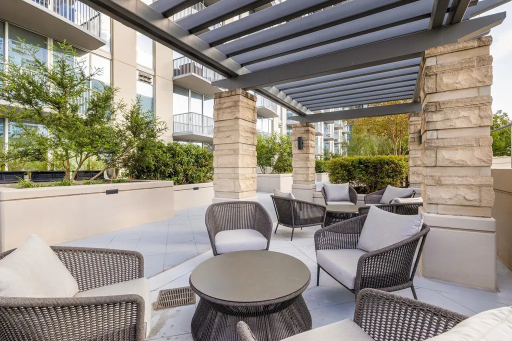 360 Nueces Street Austin TX 78701
