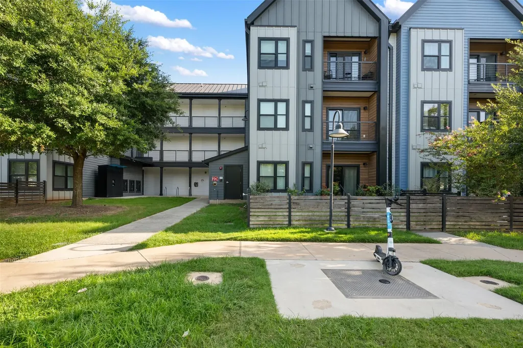 3101 W Govalle Avenue Austin TX 78702