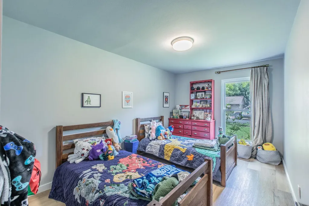 10243 Missel Thrush Drive Austin TX 78750