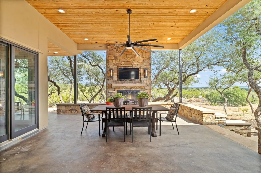 11400 Crumley Ranch Road Austin TX 78738