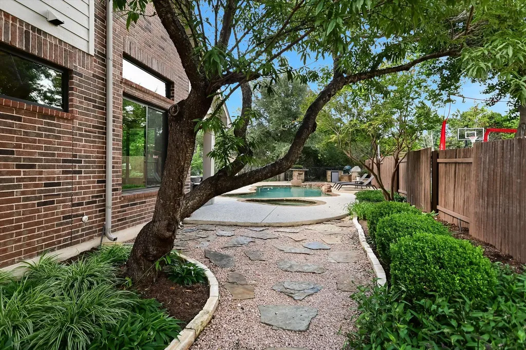 12908 Little Dipper Path Austin TX 78732
