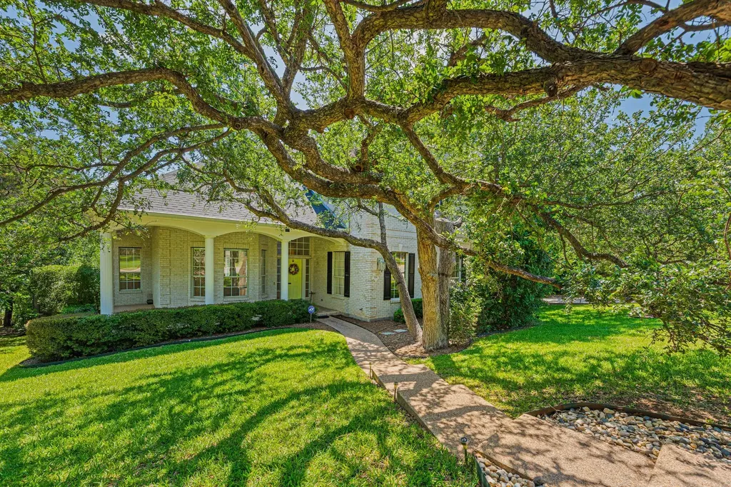 304 River Down Road Georgetown TX 78628