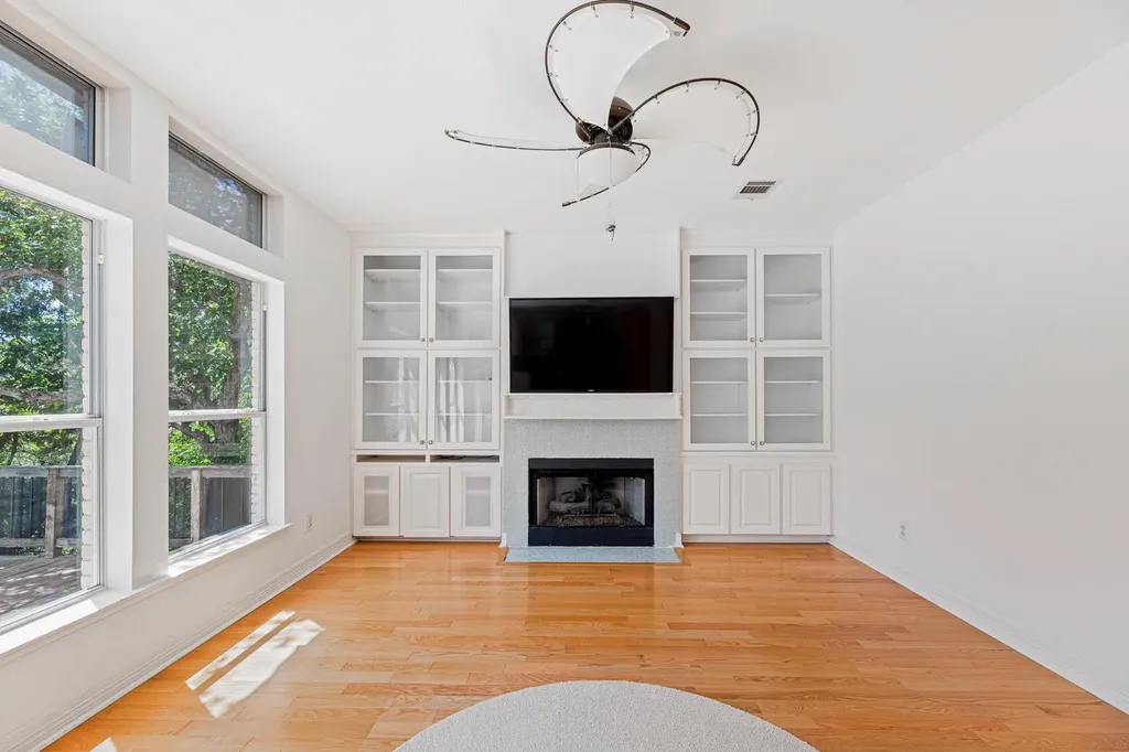 304 River Down Road Georgetown TX 78628