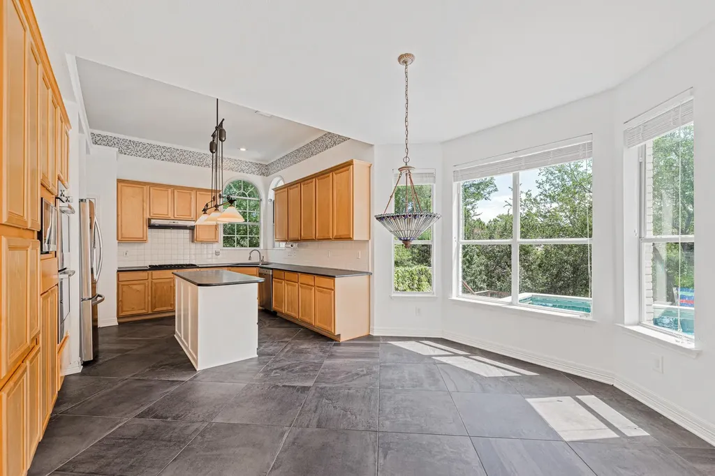 304 River Down Road Georgetown TX 78628