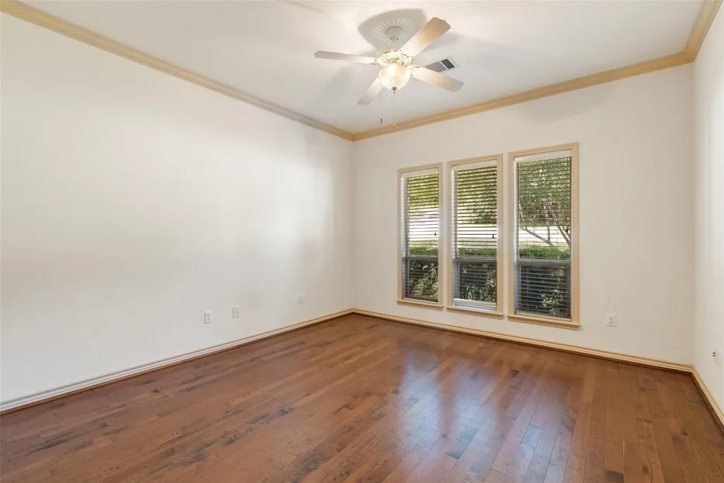 420 Los Escondidos Marble Falls TX 78654