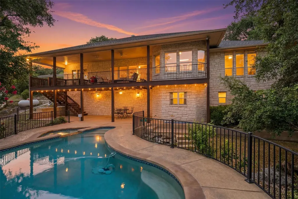 420 Los Escondidos Marble Falls TX 78654