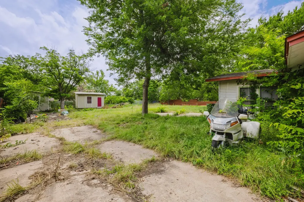 6803 Viewing Place Austin TX 78719