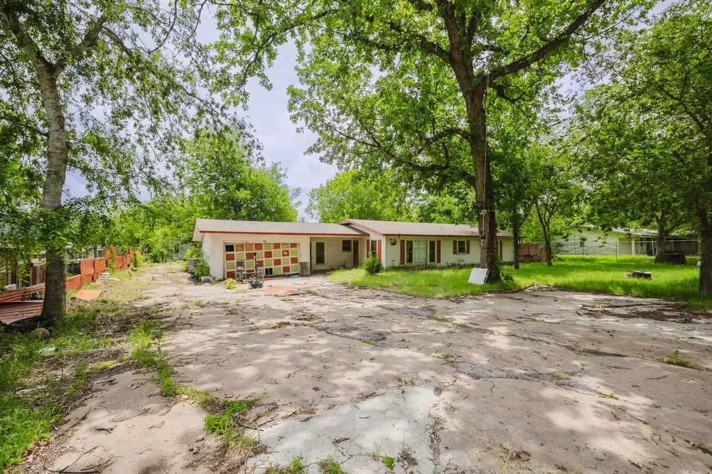 6803 Viewing Place Austin TX 78719