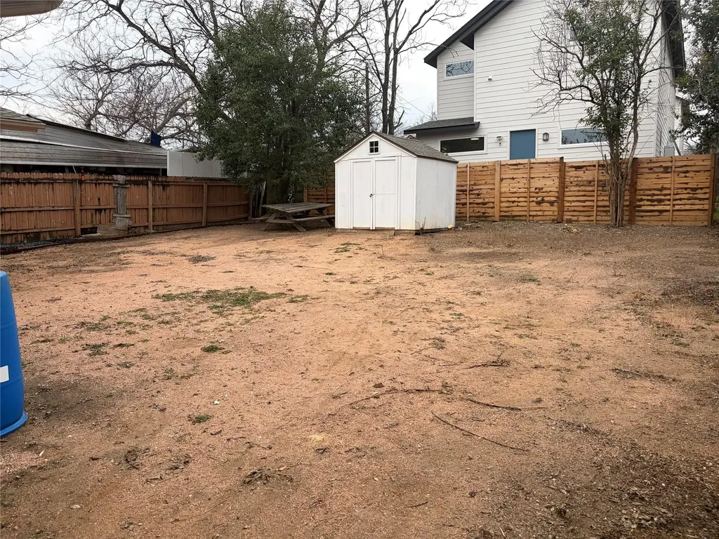 7404 Bethune Avenue Austin TX 78752