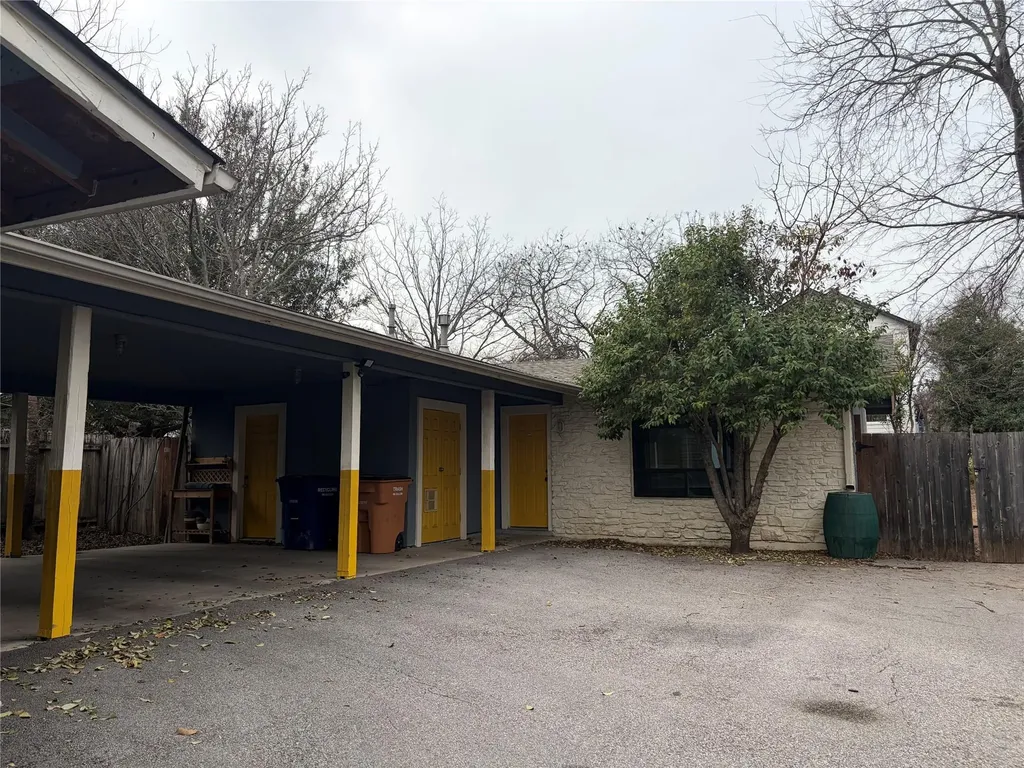 7404 Bethune Avenue Austin TX 78752