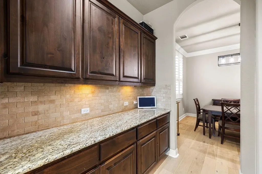 16405 Leopold Trail Austin TX 78738
