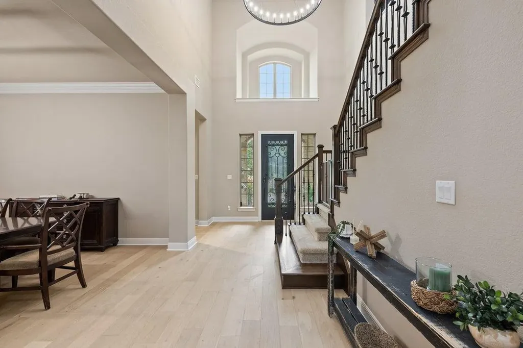 16405 Leopold Trail Austin TX 78738