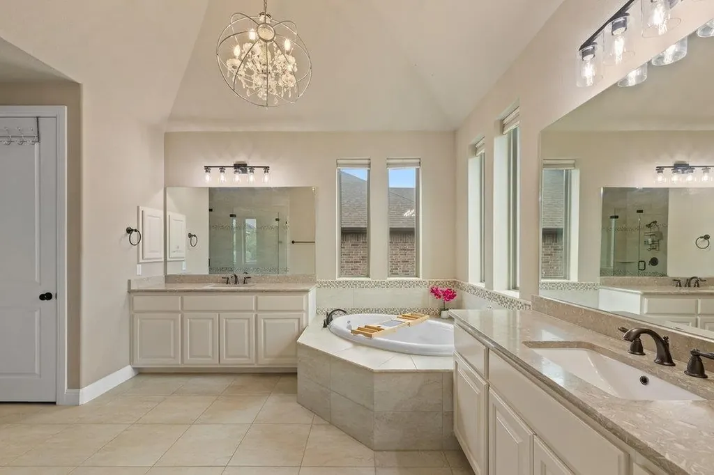 16405 Leopold Trail Austin TX 78738