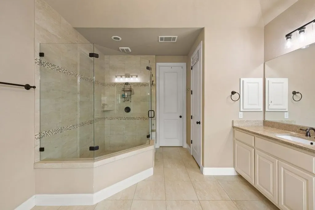 16405 Leopold Trail Austin TX 78738