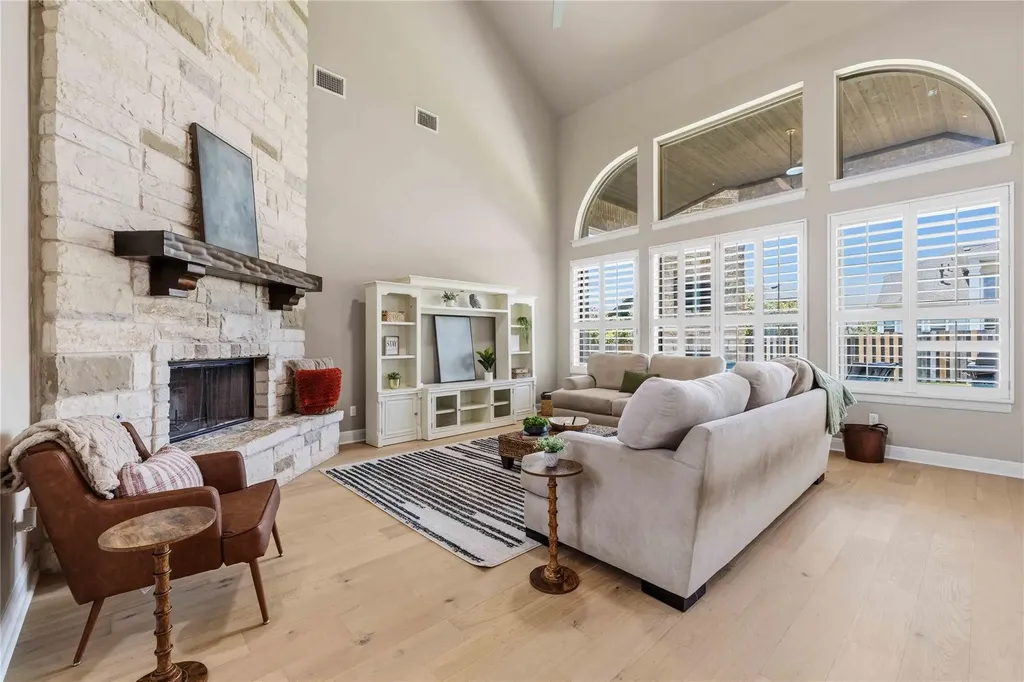 16405 Leopold Trail Austin TX 78738