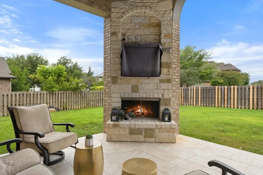 16405 Leopold Trail Austin TX 78738