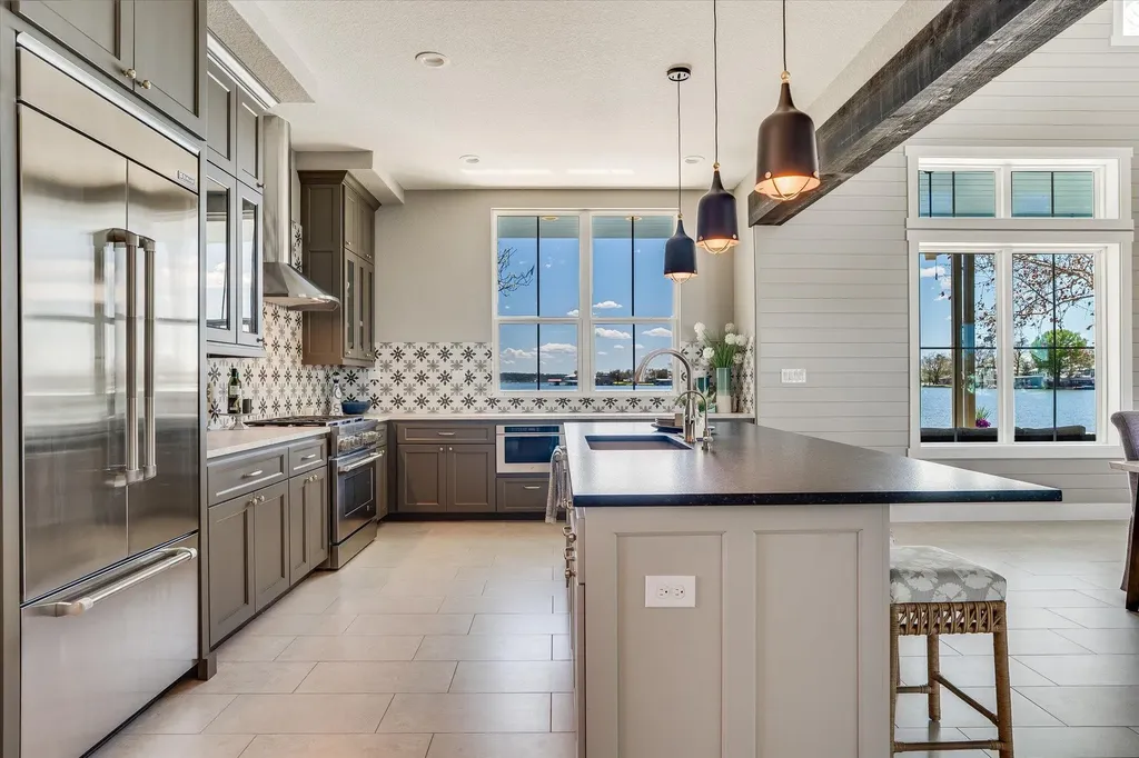 701 Woodland Hills Granite Shoals TX 78654