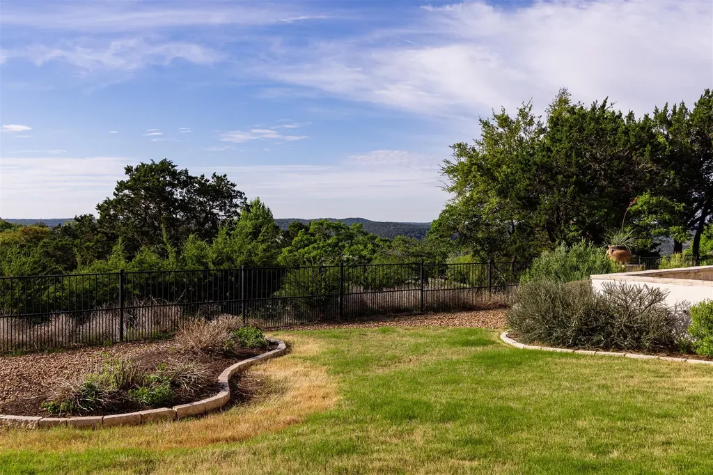 357 Cypress Estates Parkway Ingram TX 78025