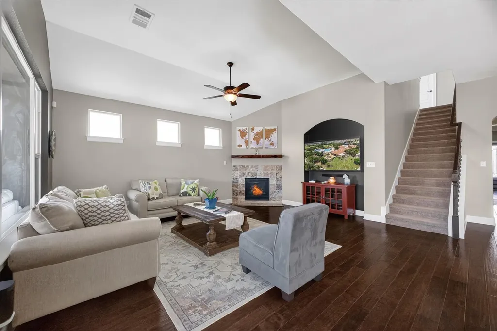 4017 Benetton Way Leander TX 78641