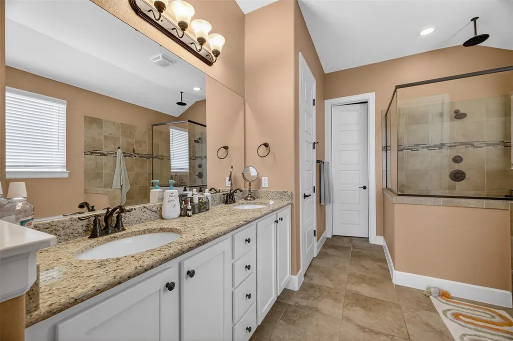 4017 Benetton Way Leander TX 78641