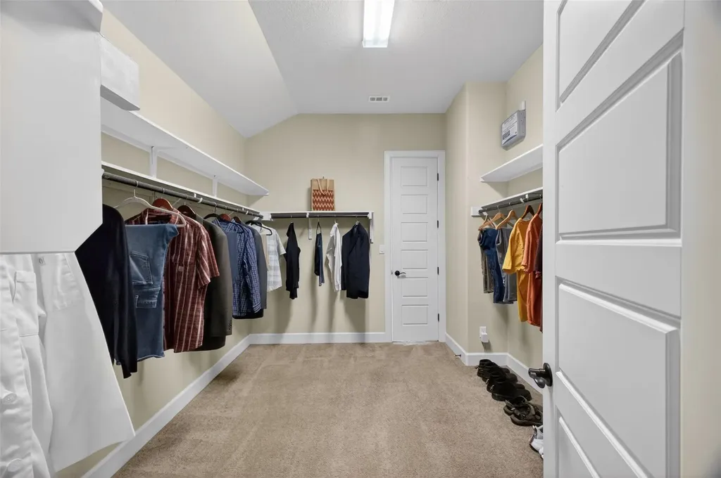 4017 Benetton Way Leander TX 78641