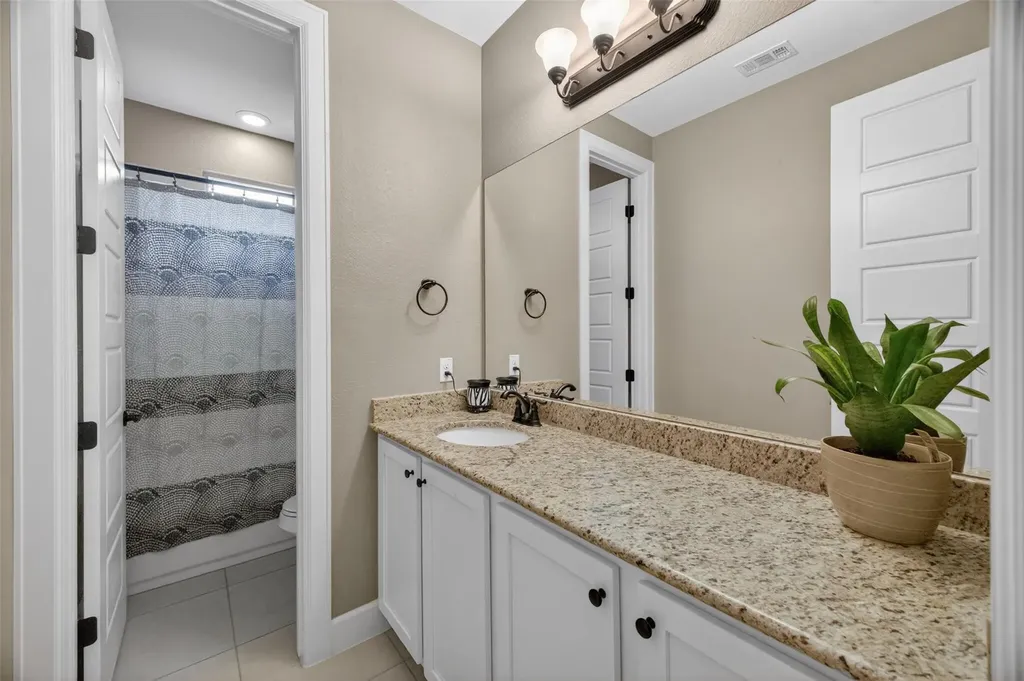 4017 Benetton Way Leander TX 78641