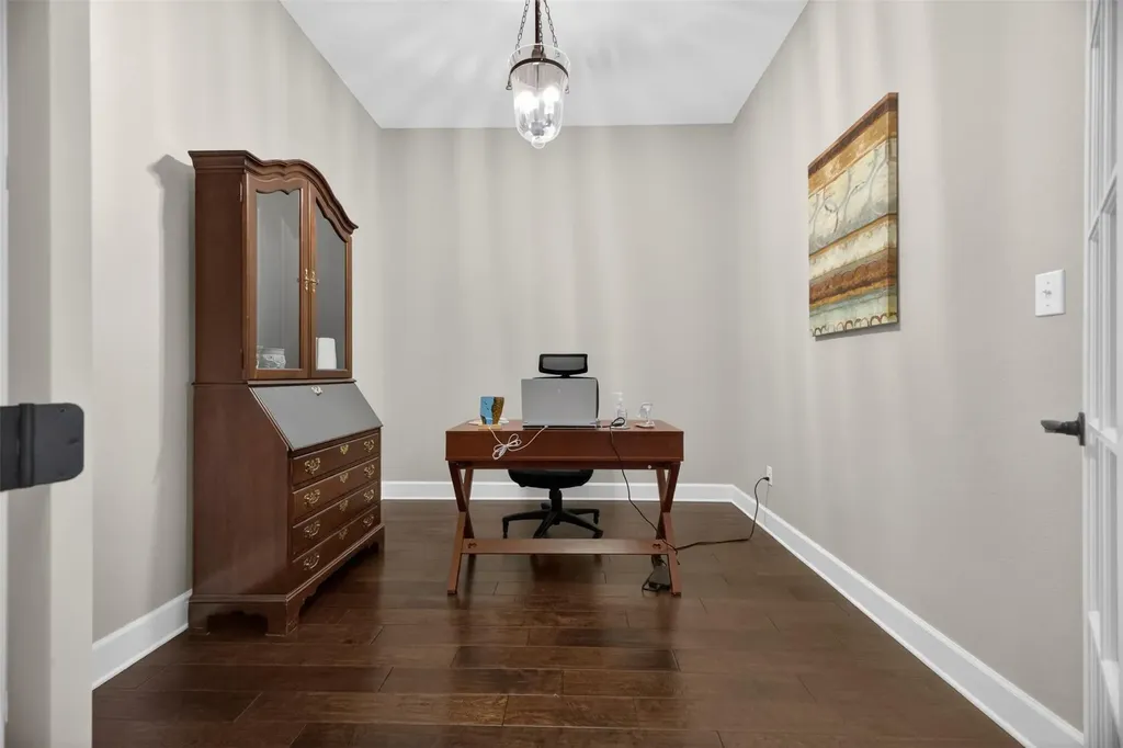 4017 Benetton Way Leander TX 78641
