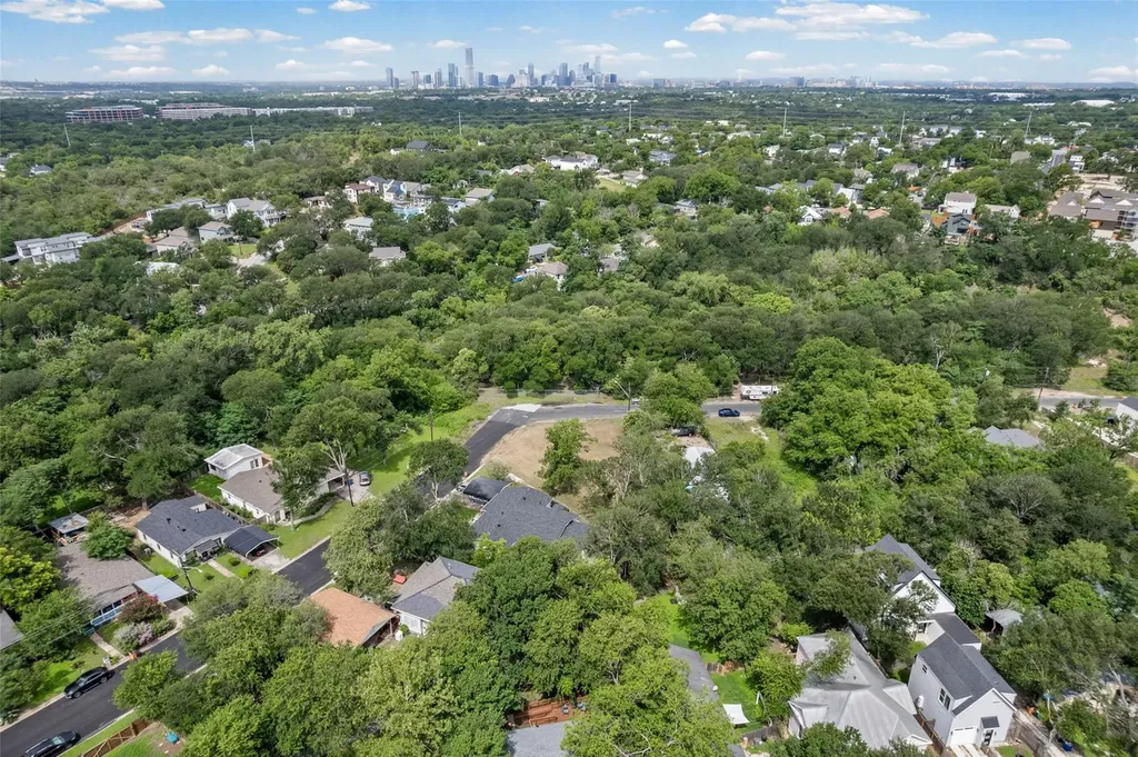 1201 Fort Branch Boulevard Austin TX 78721