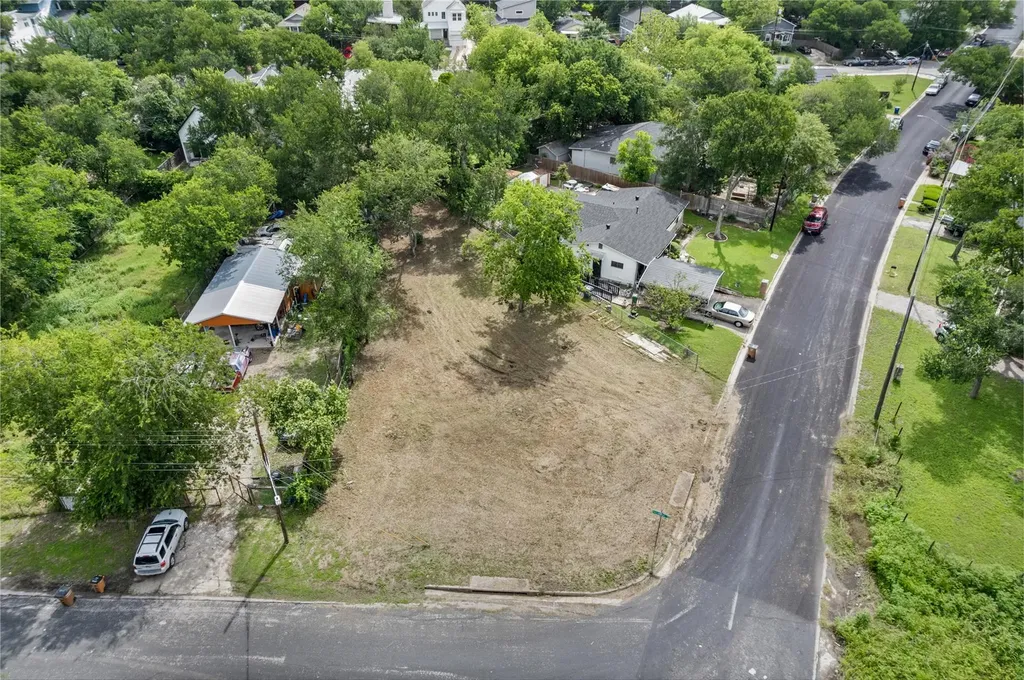 1201 Fort Branch Boulevard Austin TX 78721