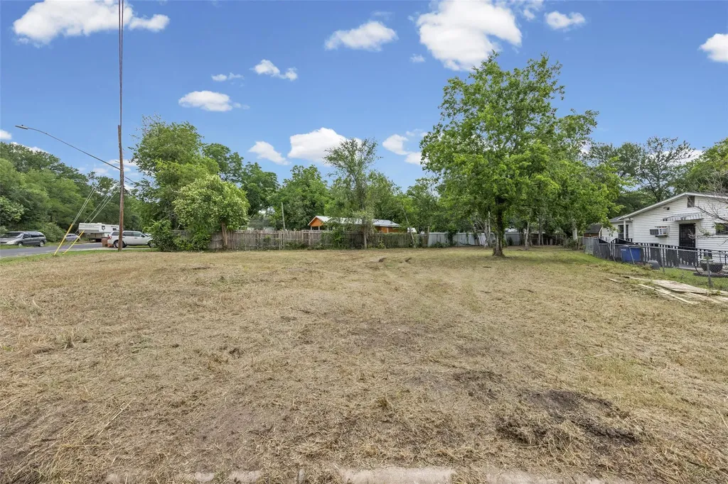 1201 Fort Branch Boulevard Austin TX 78721