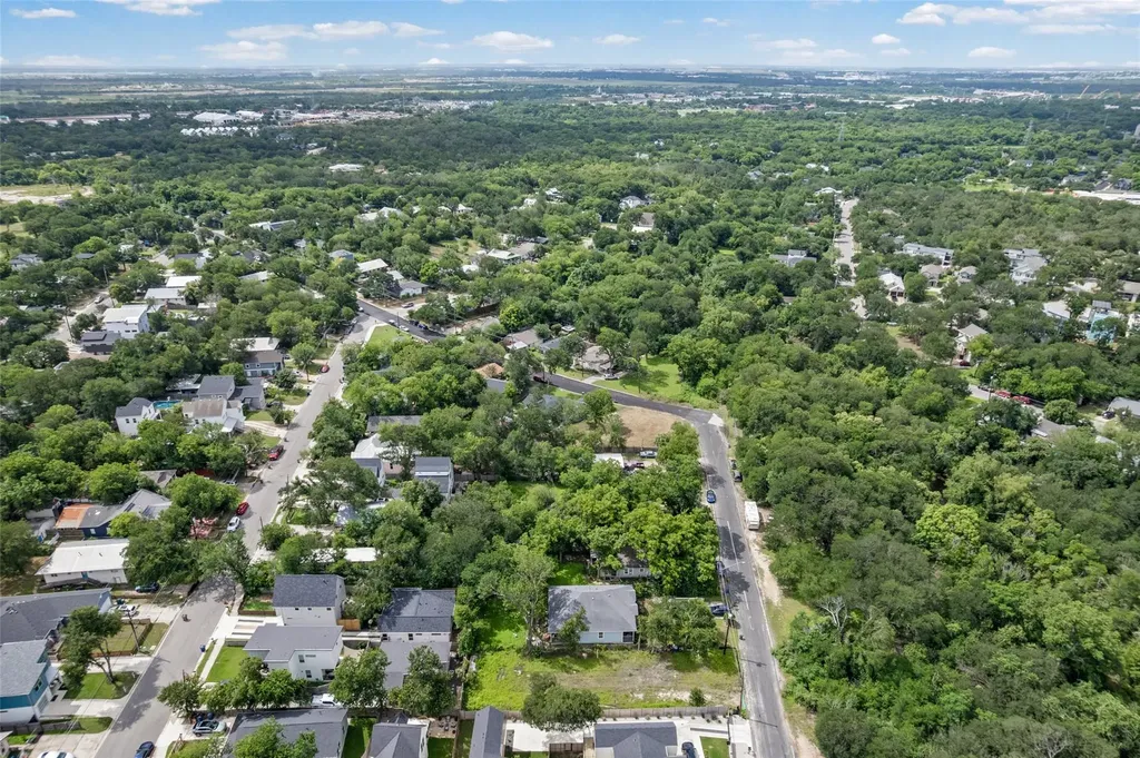 1201 Fort Branch Boulevard Austin TX 78721