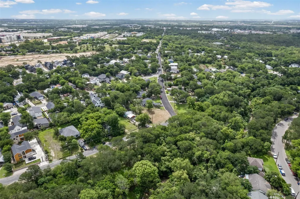 1201 Fort Branch Boulevard Austin TX 78721