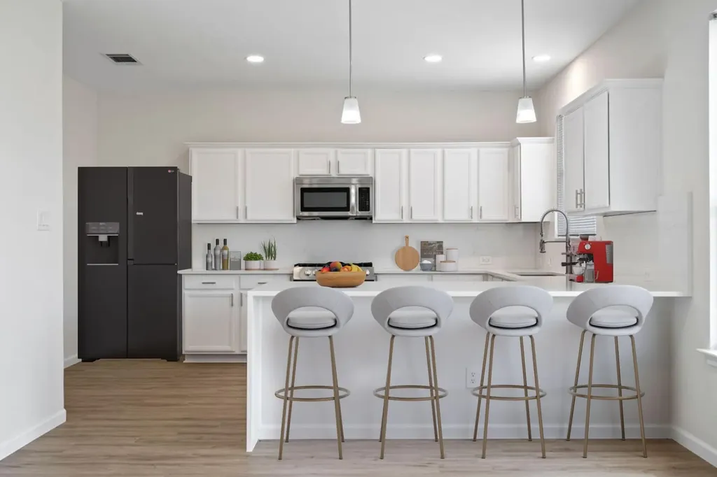 101 Redwood Drive Kyle TX 78640