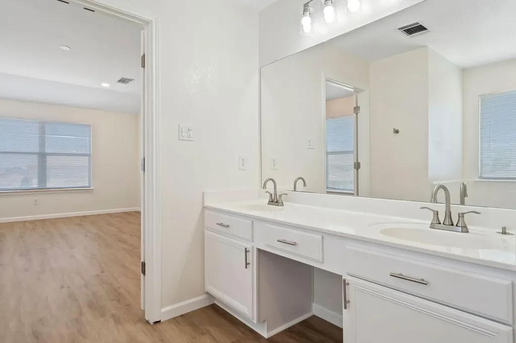 101 Redwood Drive Kyle TX 78640