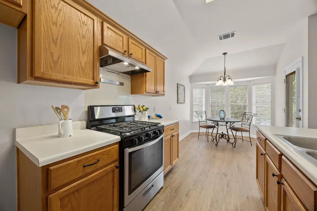 803 Sparkling Brook Lane Leander TX 78641