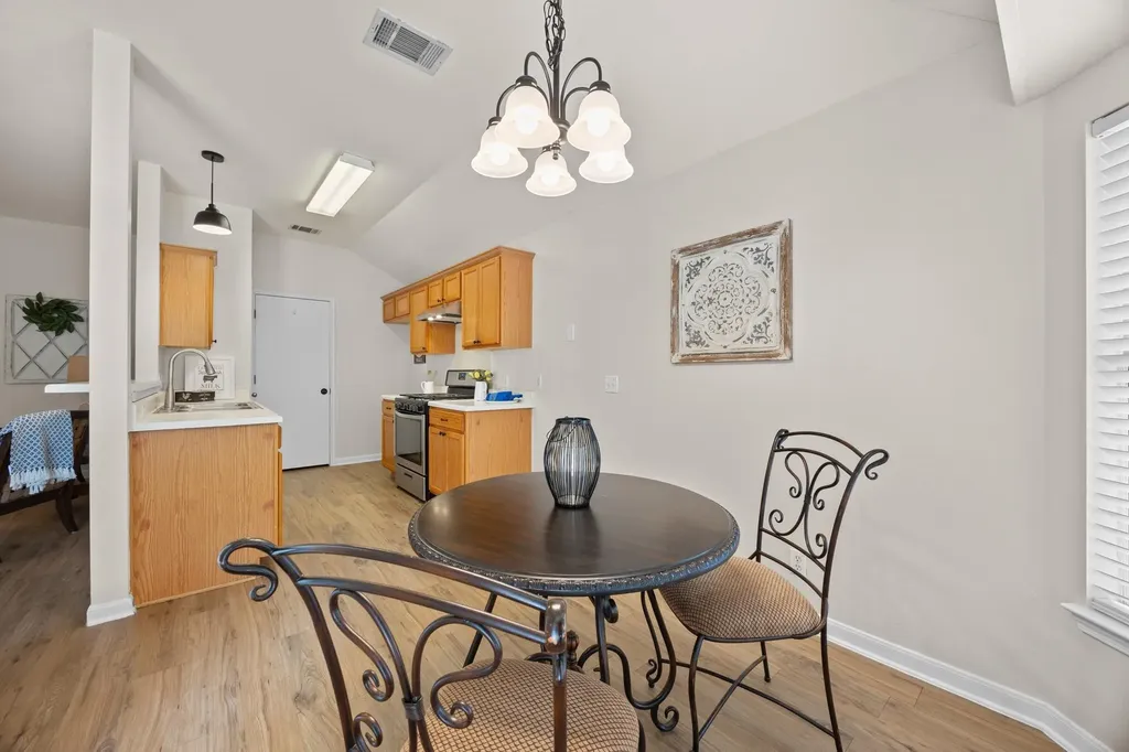 803 Sparkling Brook Lane Leander TX 78641