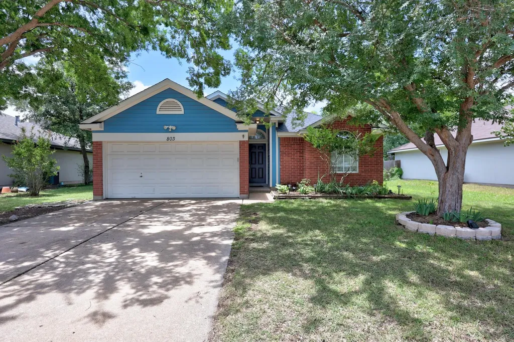 803 Sparkling Brook Lane Leander TX 78641