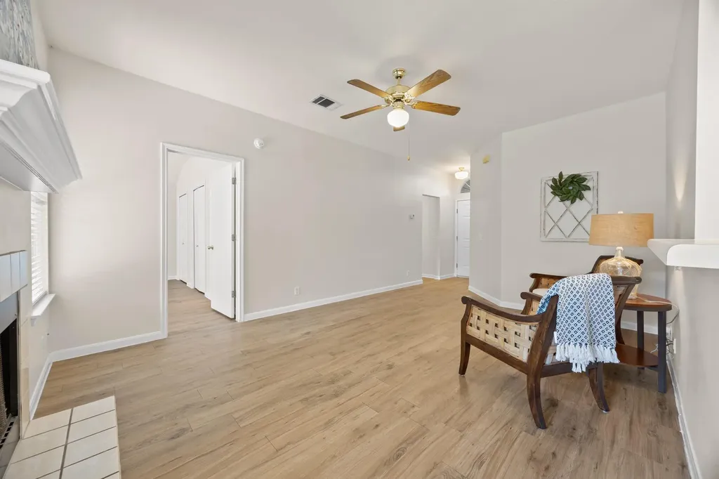 803 Sparkling Brook Lane Leander TX 78641