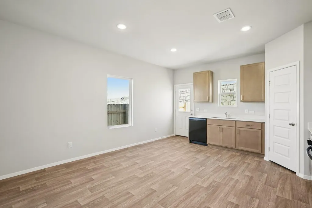 11905 Murano Drive Austin TX 78747