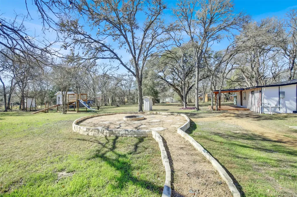 8904 Chisholm Lane Austin TX 78748
