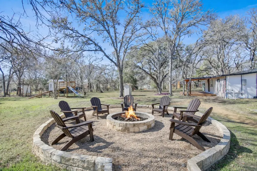 8904 Chisholm Lane Austin TX 78748