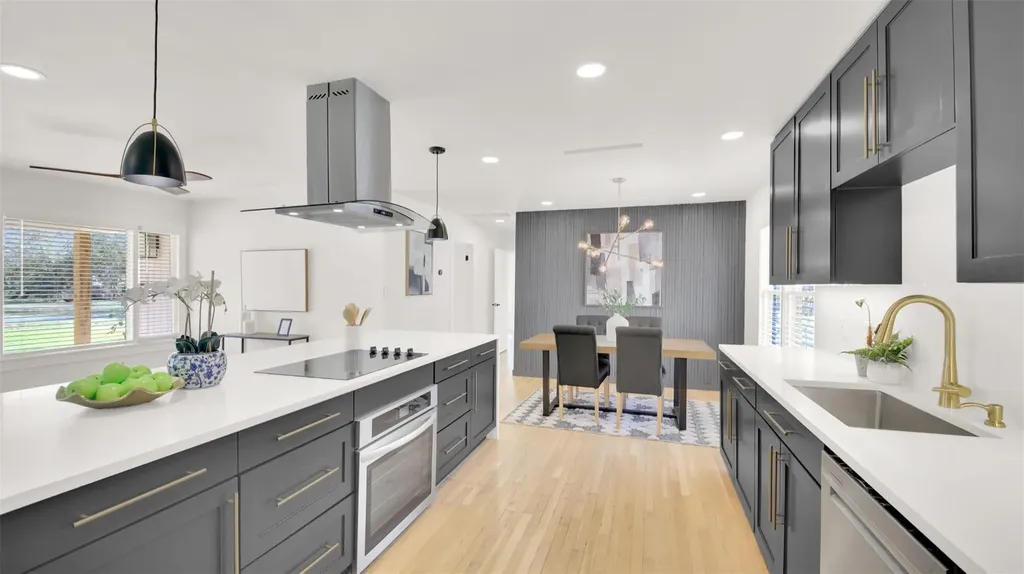8904 Chisholm Lane Austin TX 78748