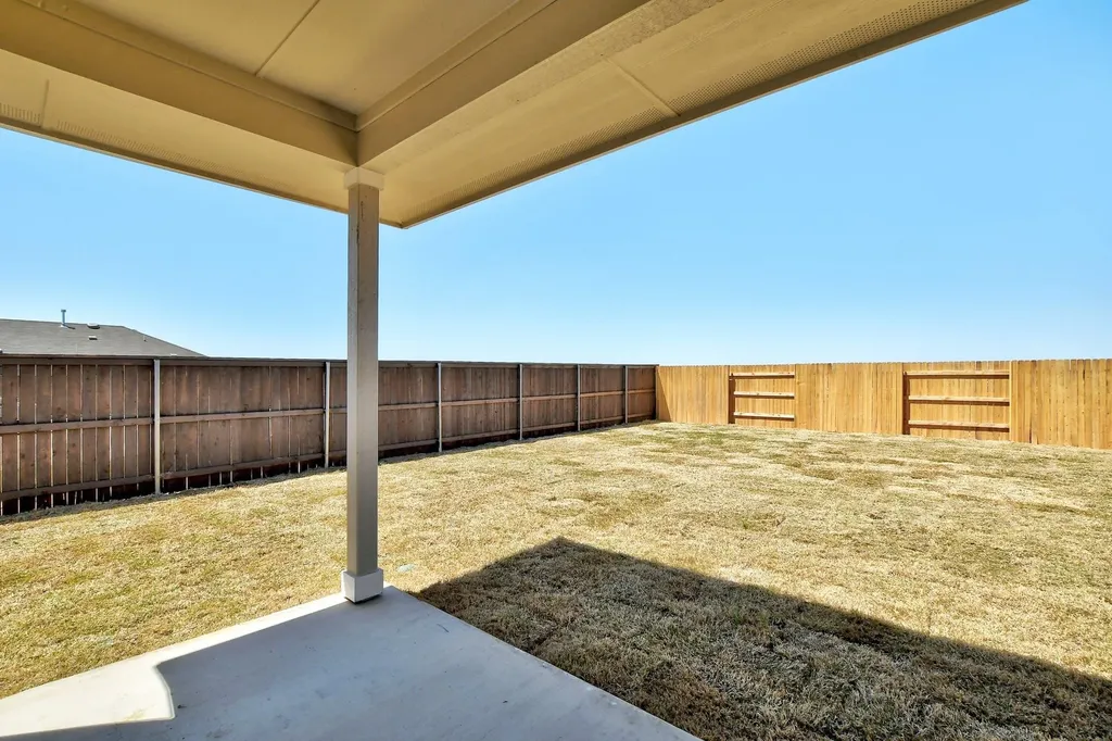 293 Tempest Trail Maxwell TX 78656