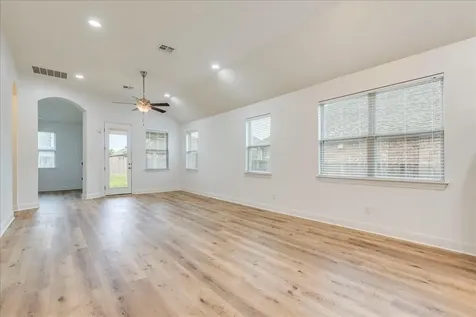 5309 Anaheim Avenue Pflugerville TX 78660