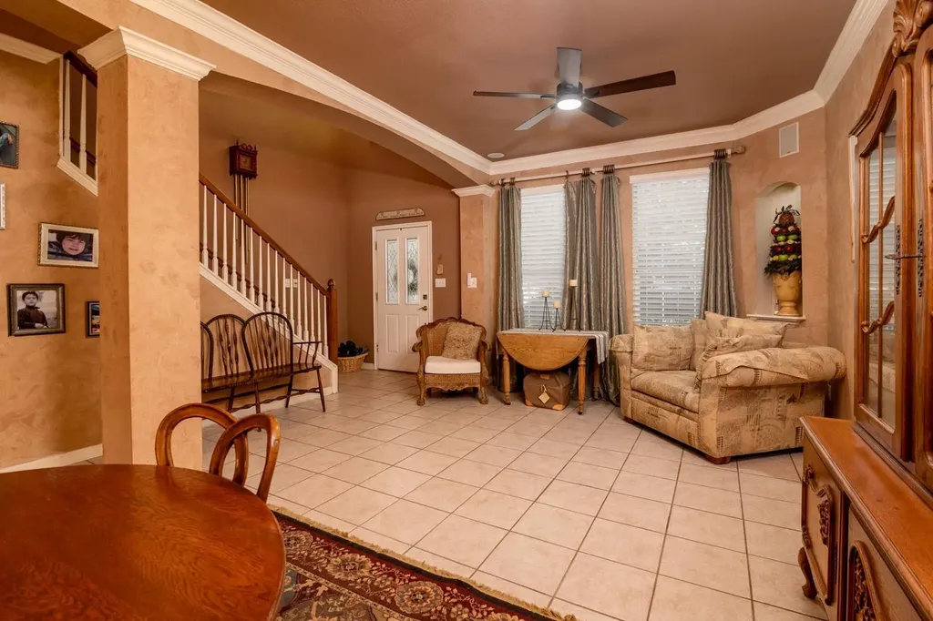 8501 Fulbright Lane Austin TX 78749