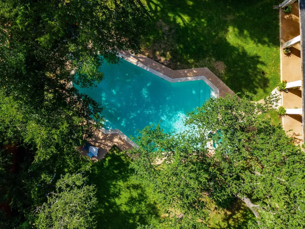 8501 Fulbright Lane Austin TX 78749
