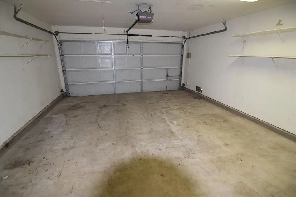 11420 Midbury Court Austin TX 78748
