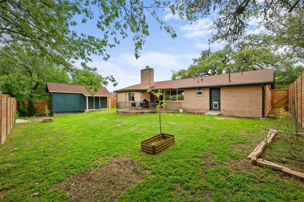 910 Berrywood Drive Austin TX 78753