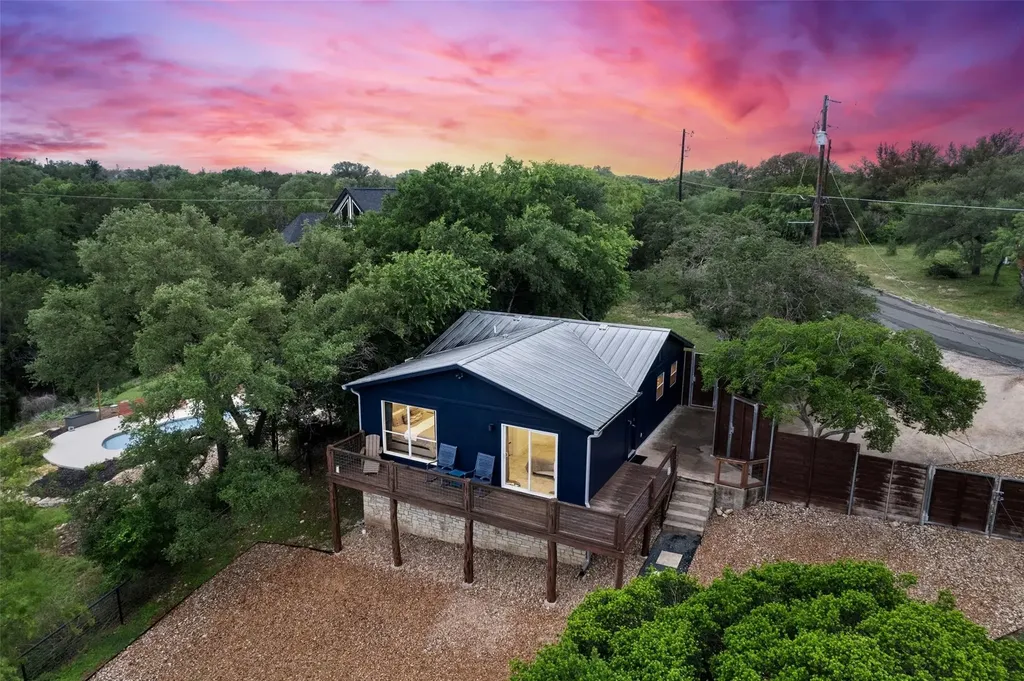 1293 Lake Shore Drive Spicewood TX 78669
